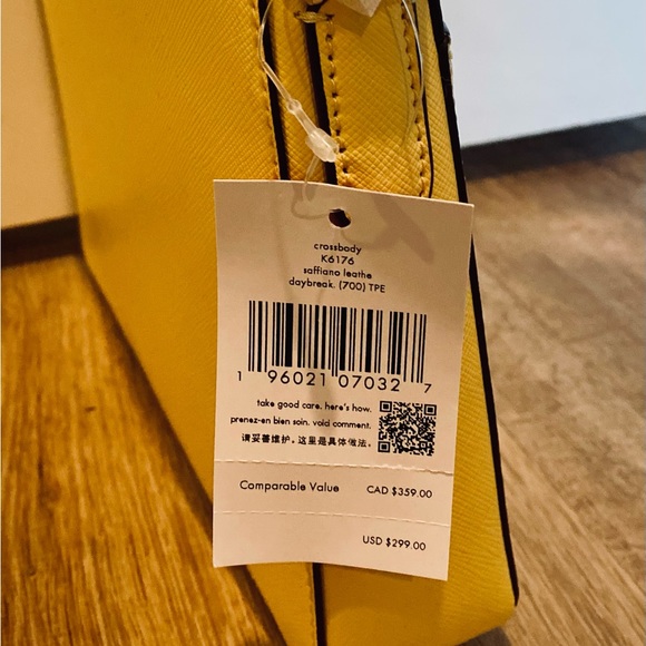 Kate Spade yellow crossbody.  New with tags. - Picture 2 of 3